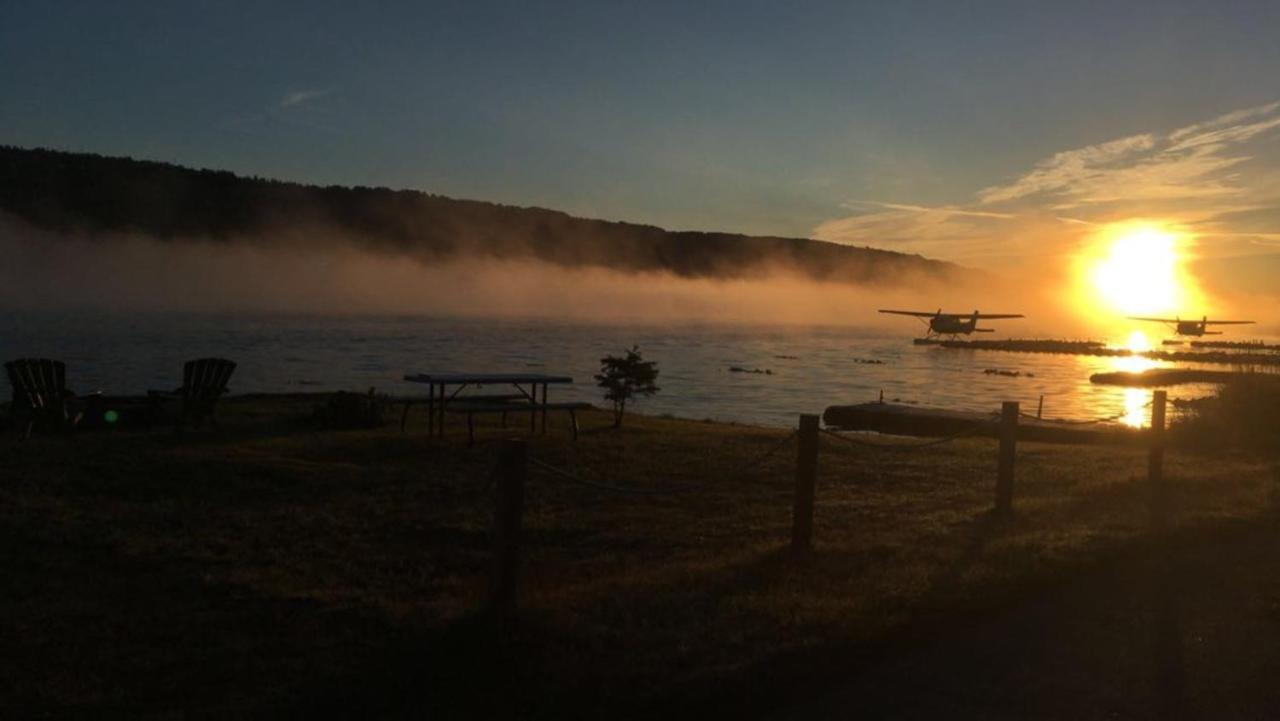 Homer Floatplane Lodge Buitenkant foto